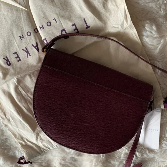 Ted Baker Leather Saddle Crossbody Bag w/ Logo Padlock - Picture 3 of 6